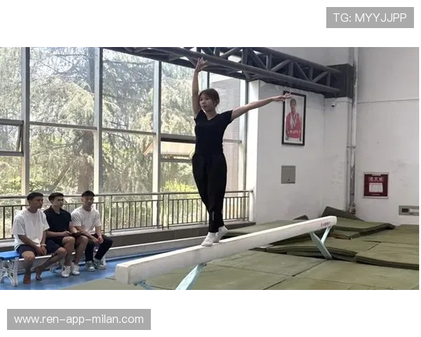 体操俱乐部举办学员成果展示与评选活动，体操团队介绍